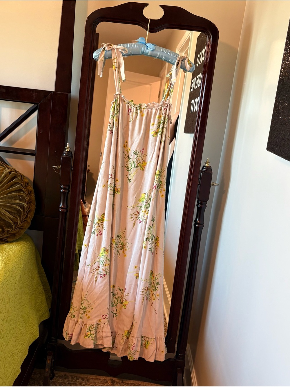 Anthropologie Brand Dress Shoulder Ties Small